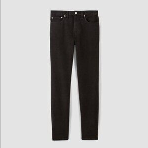 Everlane Organic Taper Jeans in Black (NWT)
